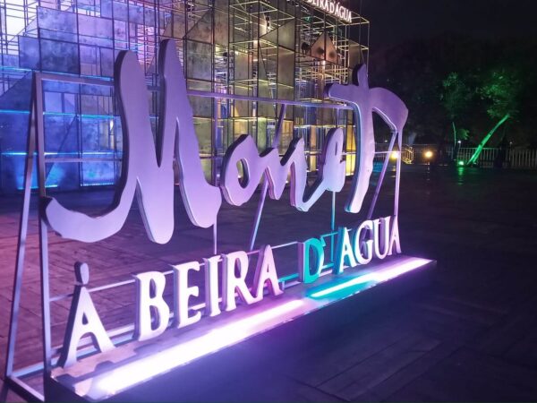 Exposição Monet imersiva no Parque Vila Lobos