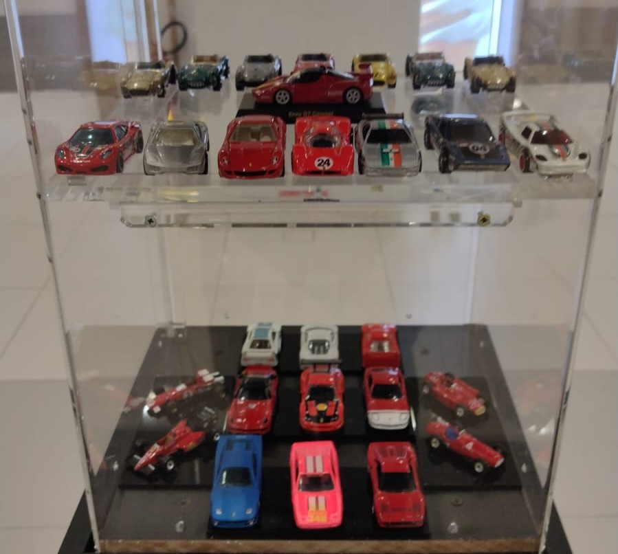 Exposição de Carros em Miniatura no Shopping Butantã