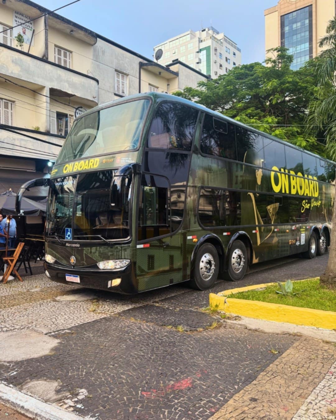 Onboard promove almoço especial com serviço de bordo premium percorrendo pontos históricos de SP